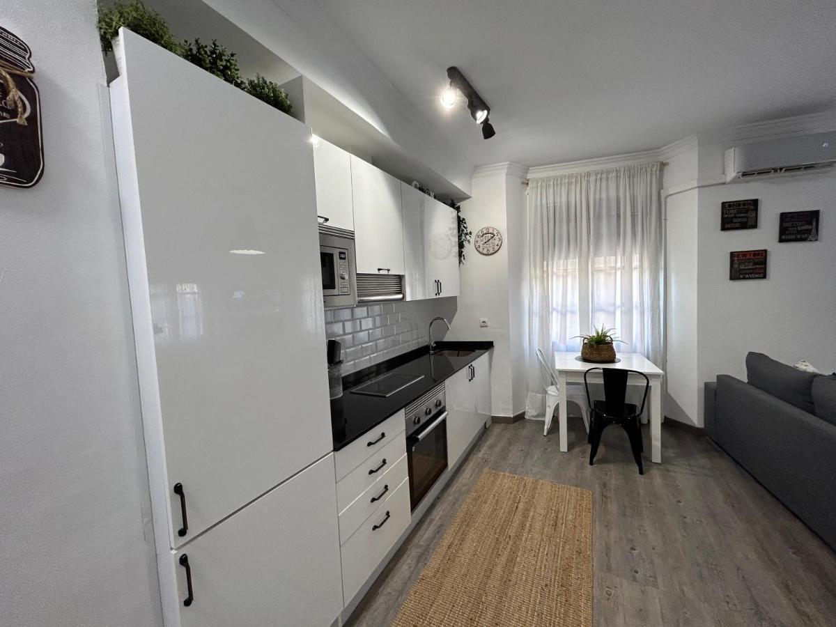 Elegante Apartamento Centro Historico De Малага Екстериор снимка